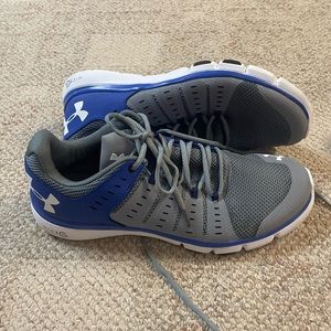 Under armour size 13 micro g